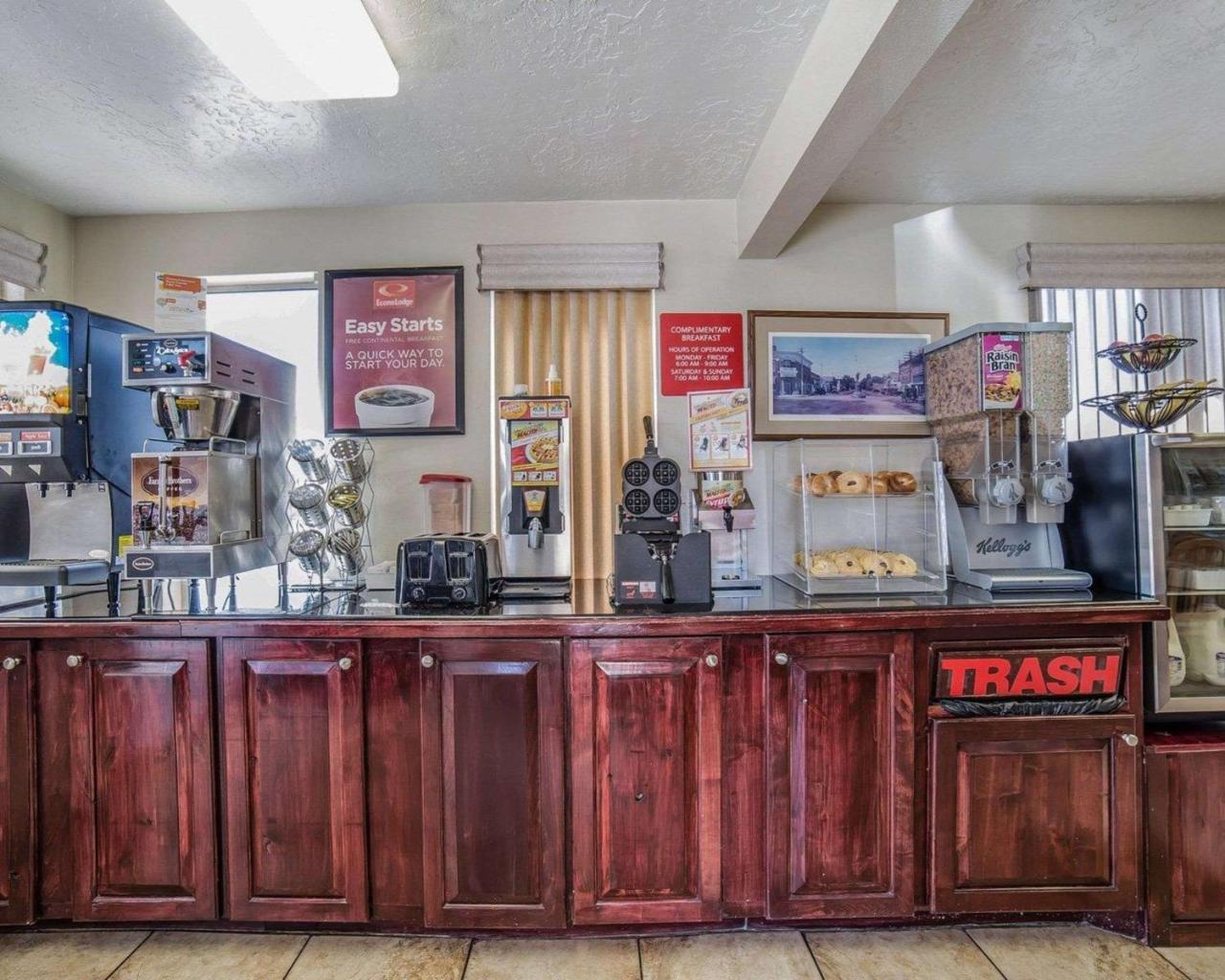 Econo Lodge Downtown Vernal Dış mekan fotoğraf