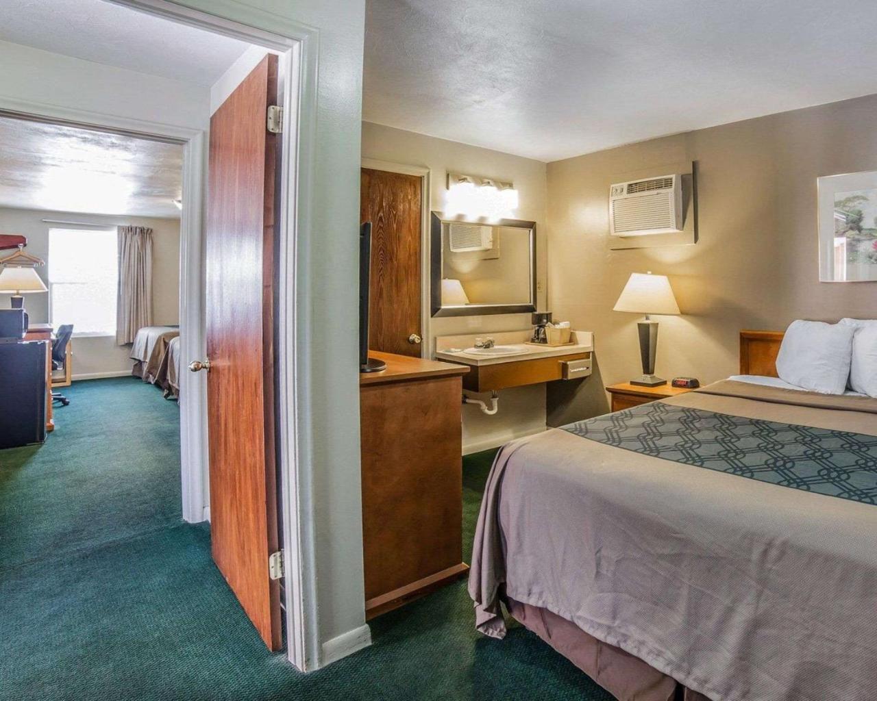 Econo Lodge Downtown Vernal Dış mekan fotoğraf