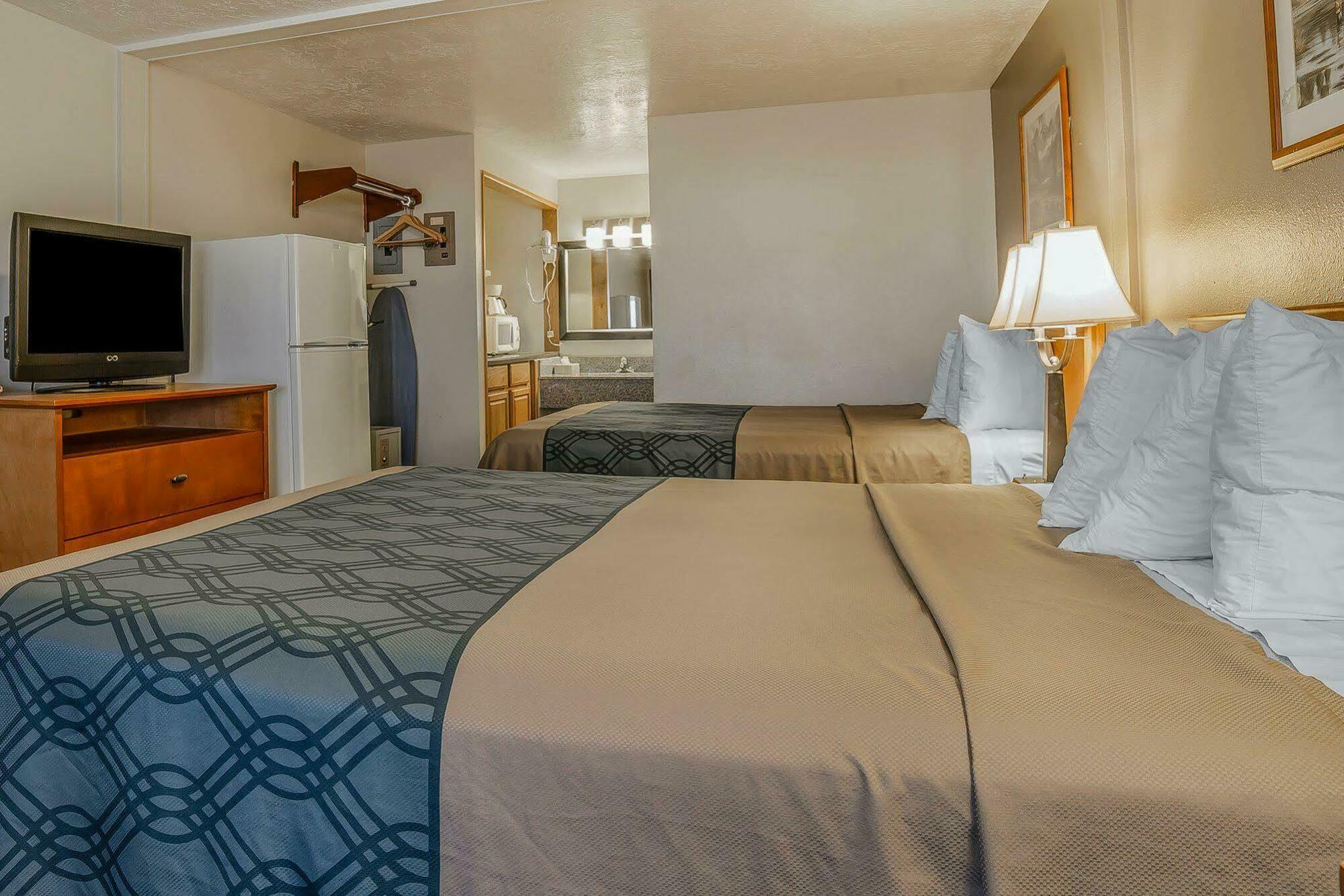 Econo Lodge Downtown Vernal Dış mekan fotoğraf